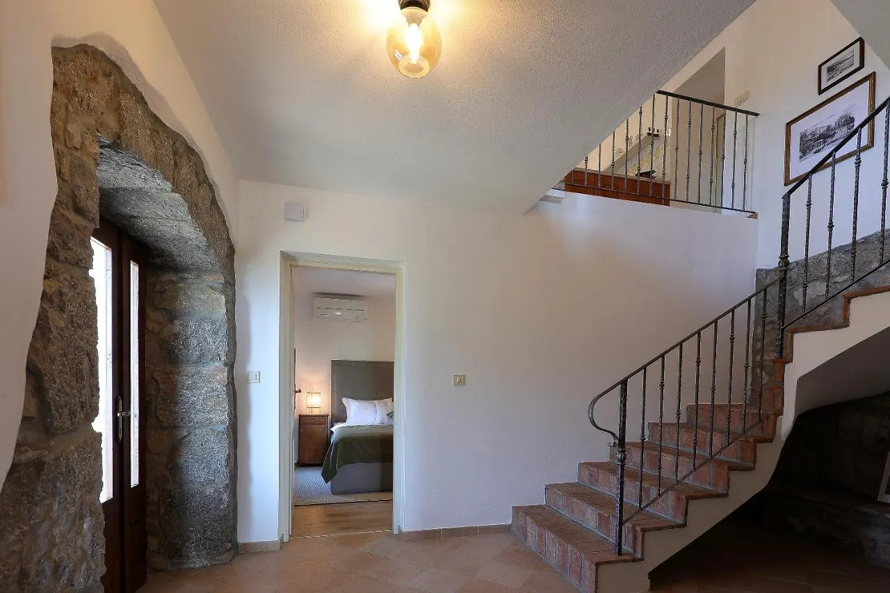 Villa Fani With Jacuzzi Icici